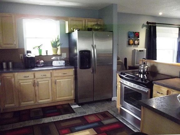 3rd image of 110 Cherokee Cir