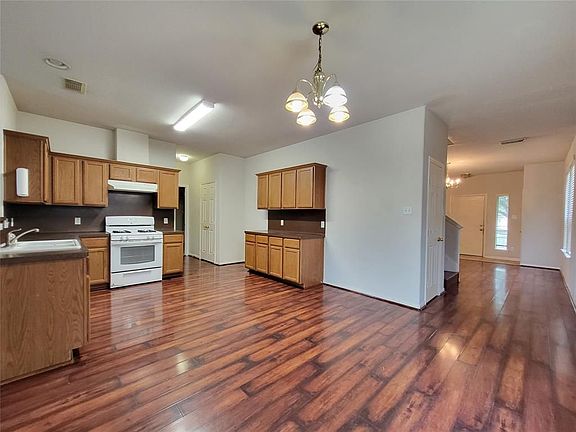 5th image of 13958 Maleewan Ln