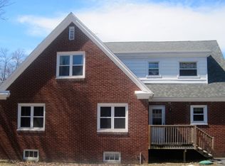321 N Greenbush Rd, Troy, NY 12180