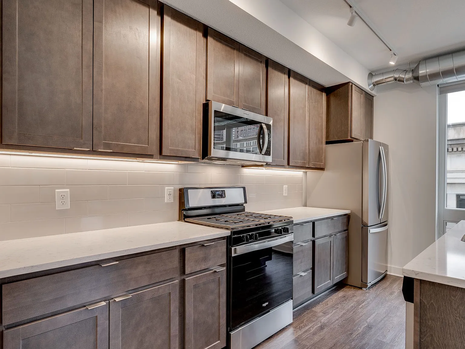The Donegan Apartments — Photo 2