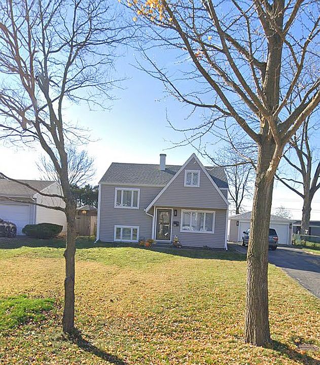 1st image of 502 Westwood Dr
