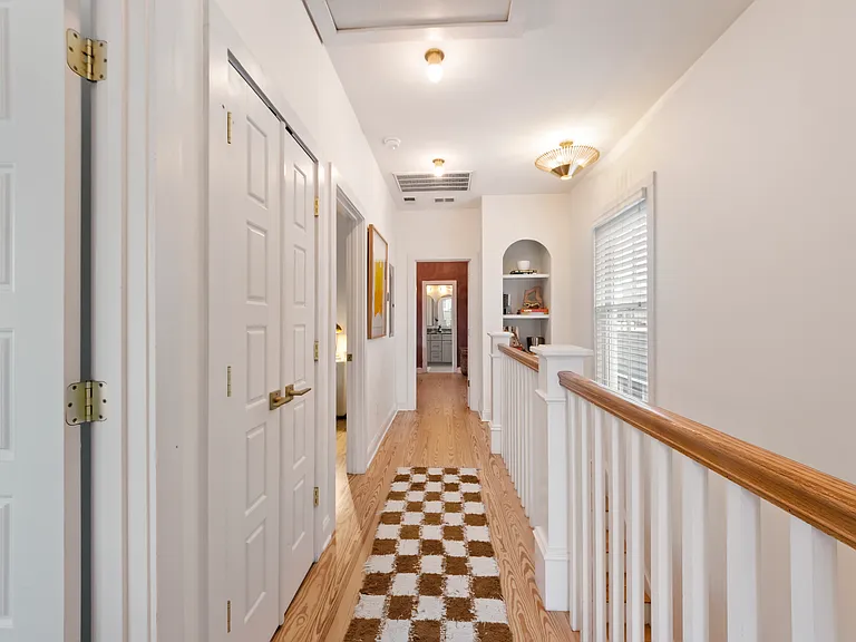 14 Carolina St — Photo 18