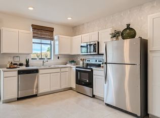 453 NE 13th St, Florida City, FL 33034