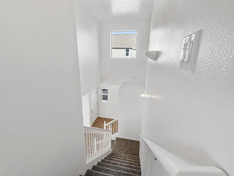 7761 Wyeth Ct — Photo 13