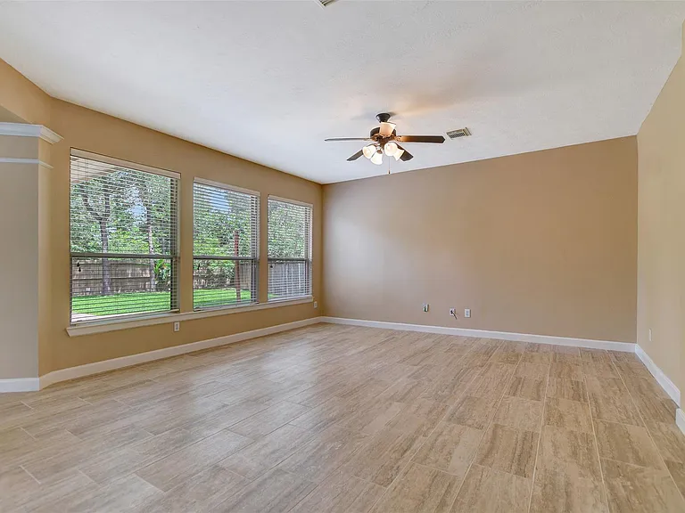 54 Whetstone Ridge Ct — Photo 13