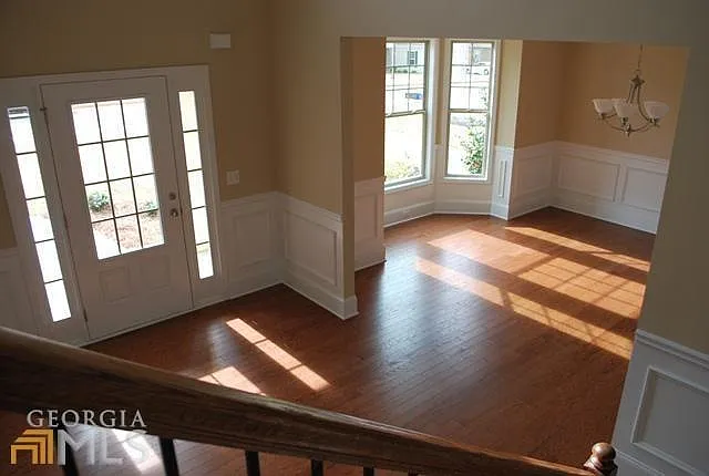 260 Mulberry Drive — Photo 4