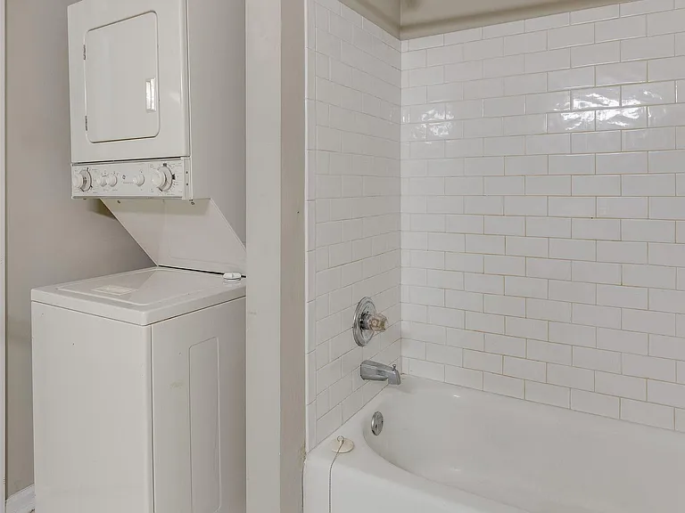 253 Thuss Ave #2 — Photo 10