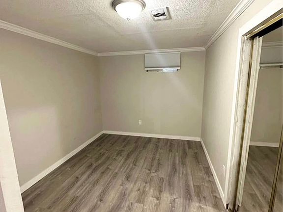 4th image of 7468 Quivas St