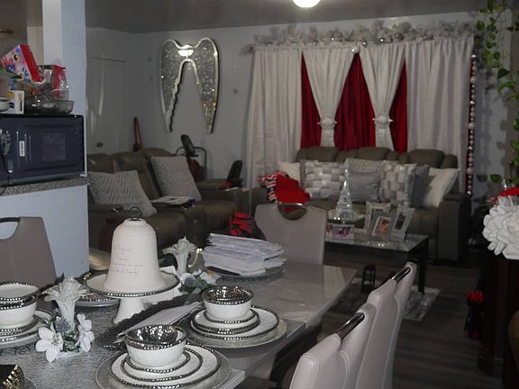 3rd image of 11626 Merrick Blvd