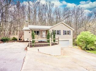 19 Parker Ridge Ln, Greenville, SC 29609