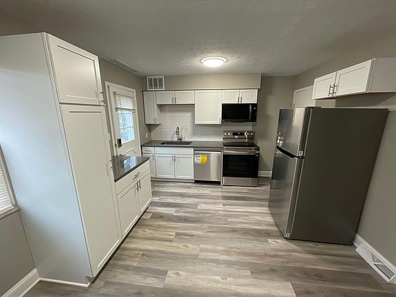 2nd image of 109 Bard Dr