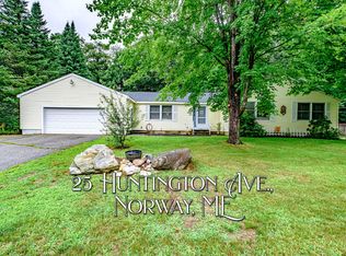 25 Huntington Ave, Norway, ME 04268