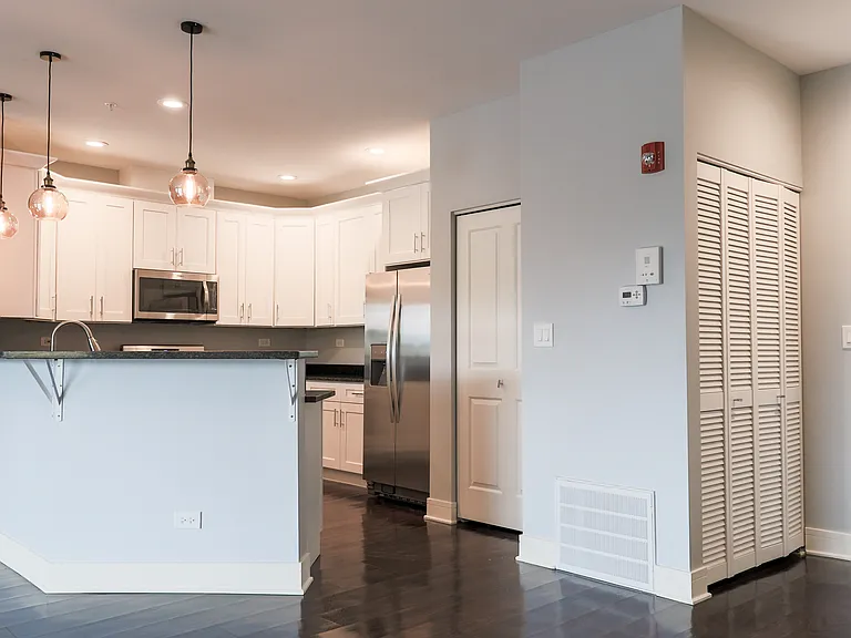 A&K Luxury Apartments — Photo 12