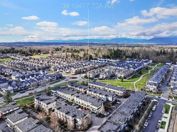 19477 72a Ave #39, Surrey, BC V4N 6M2