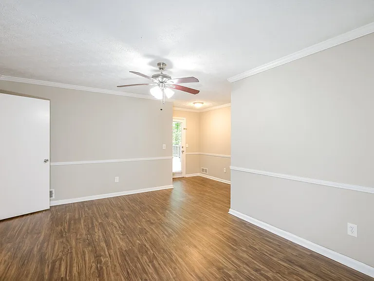 4765 Banner Elk Dr — Photo 9