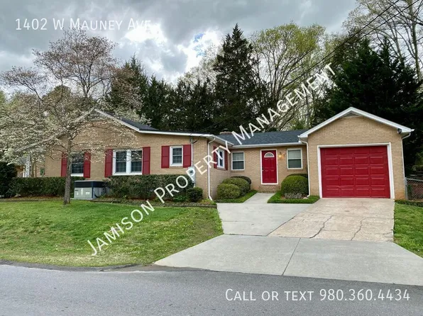 1402 W Mauney Ave, Gastonia, NC 28052