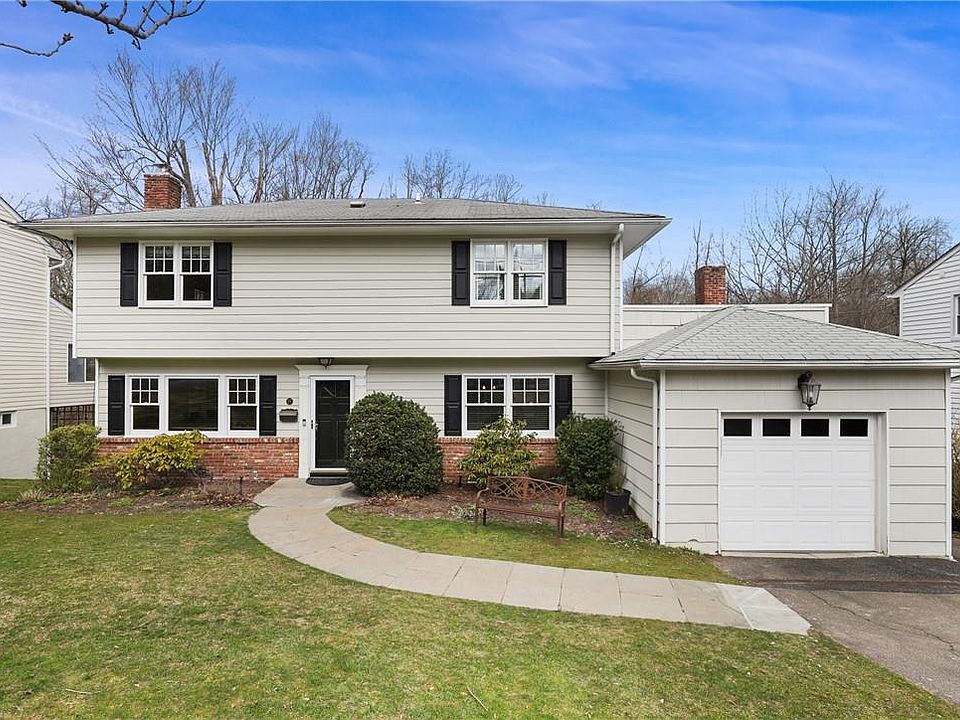 1st image of 35 Black Birch Lane