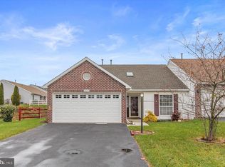 2819 Tonys Dr, York, PA 17408