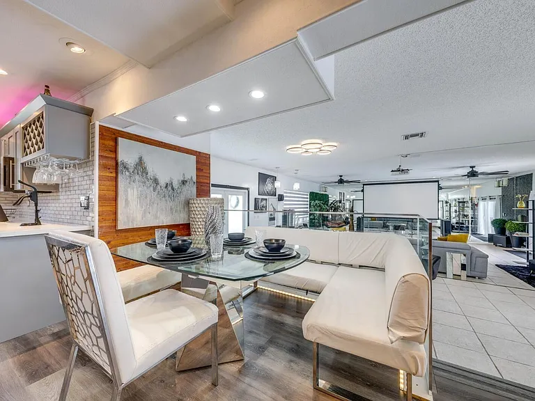 3609 SW 58th Ave — Photo 21