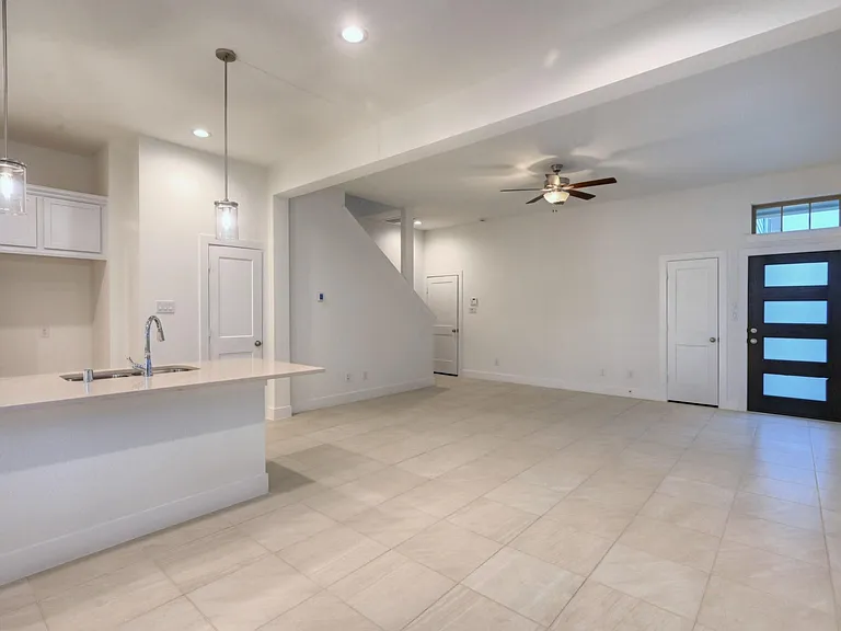 1535 Crystal Stream Dr — Photo 18