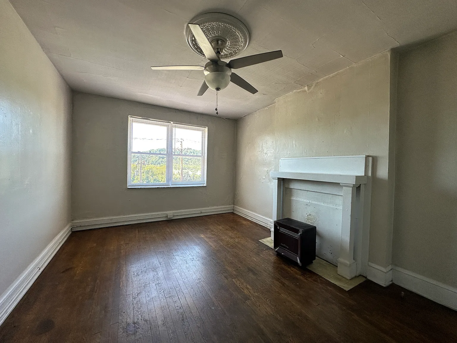 2 bed, $649 — Photo 4