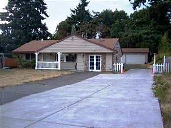 2nd image of 2914 S 259th Pl