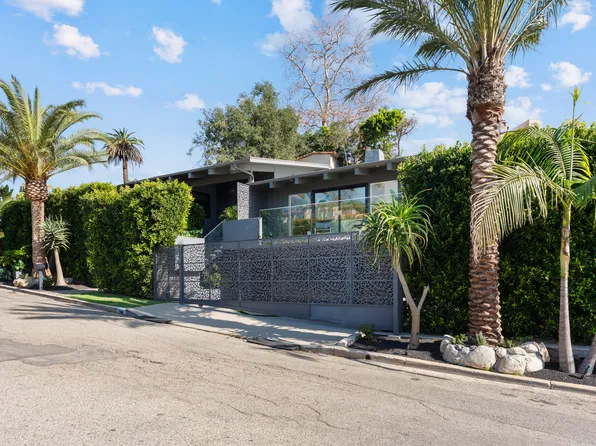 (undisclosed Address), Pacific Palisades, CA 90272