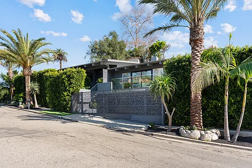 344 Arno Way Photo 1