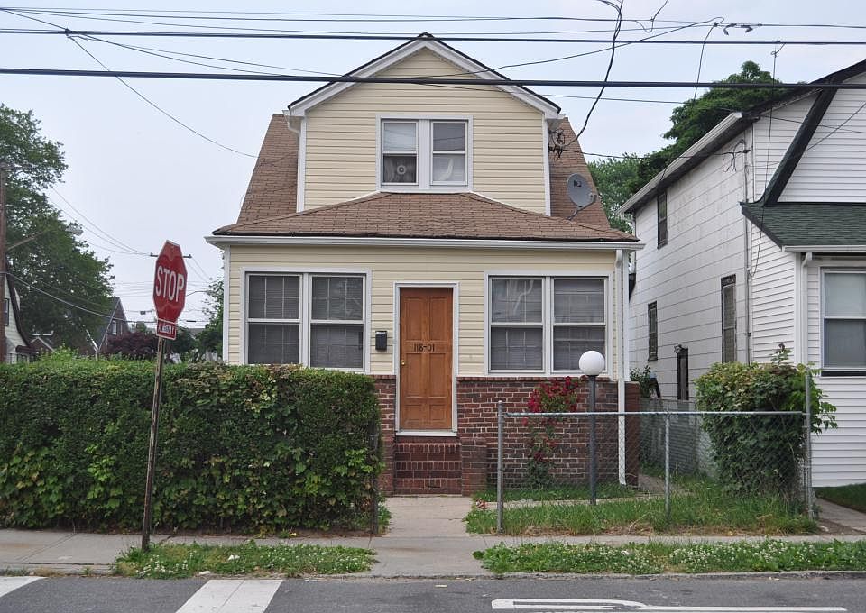 1st image of 11801 192nd St