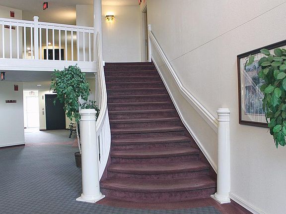 GRAND FRONT ENTERANCE