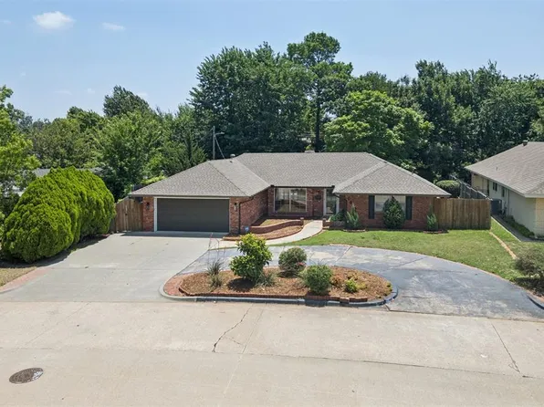 6612 Edgewater Dr, Oklahoma City, OK 73116