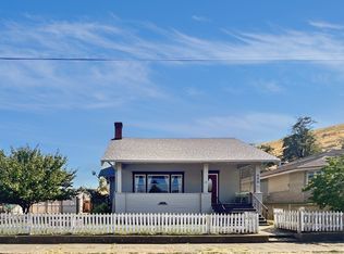 220 W Center St, Heppner, OR 97836