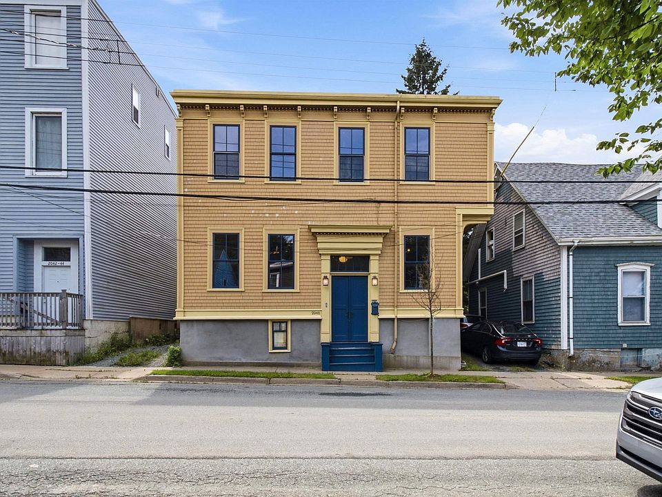1st image of 2048 Creighton St