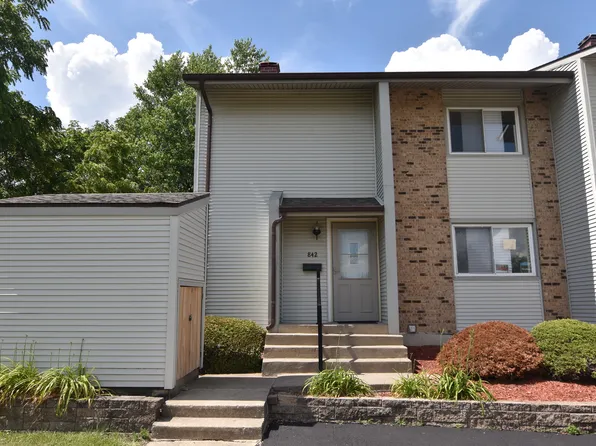 842 Oakside Ln, University Park, IL 60484