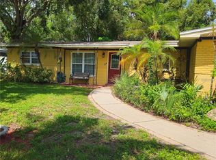 347 Country Club Dr, Oldsmar, FL 34677