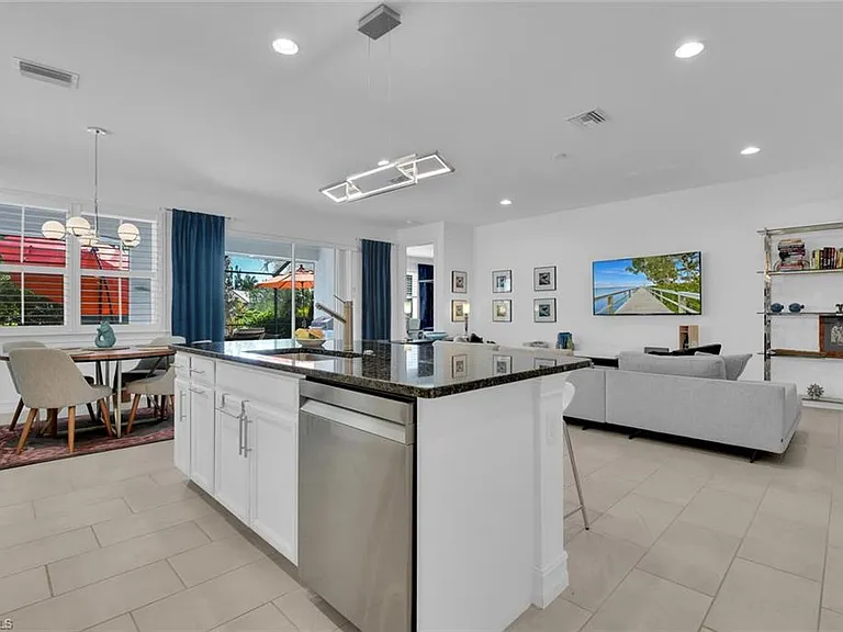 14662 Catamaran Pl — Photo 8
