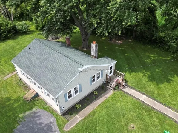 1115 Prospect Hill Rd, Geneva, NY 14456
