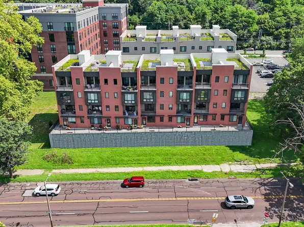 4449 River Ridge Ct, Philadelphia, PA 19129