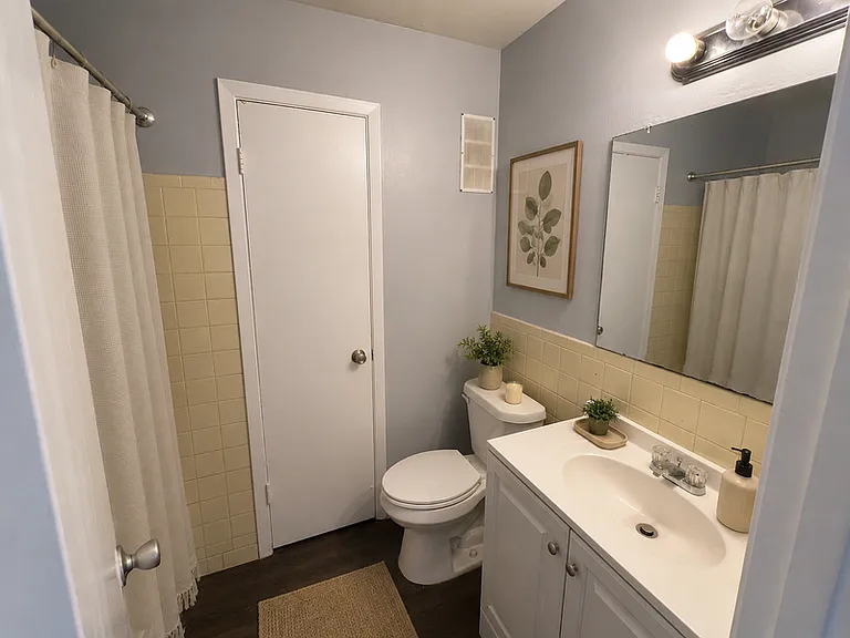 151 N Belvedere Blvd #12 — Photo 8