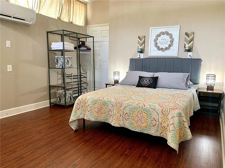 1245 Catalpa Ln #2 — Photo 46