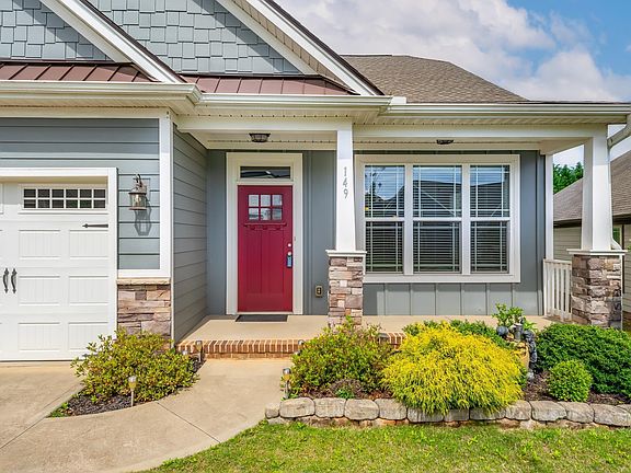 3rd image of 149 Bur Oak Dr