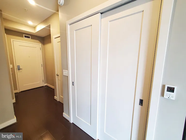 1320 Fenwick Ln #305 — Photo 19