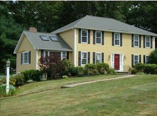 12 Acropolis Cir, Andover, MA 01810