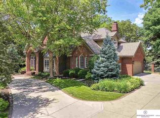 13720 Hamilton St, Omaha, NE 68154