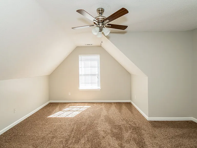225 Magnolia Garden Ln — Photo 8