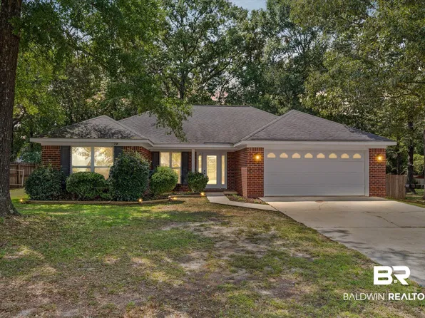5175 Taylor Woods Loop E, Wilmer, AL 36587