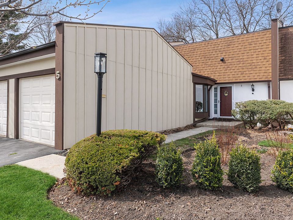 1st image of 5 Tanglewood Ct