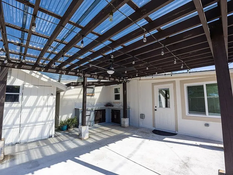5763 Purdy Ln — Photo 17