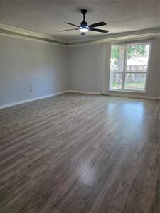 321 Long Canyon Dr, Mesquite, TX, 75150