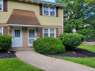762 S Cedar St, Lititz, PA 17543